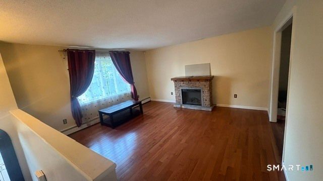 16 Stevens Street, Windsor Locks, CT 06096