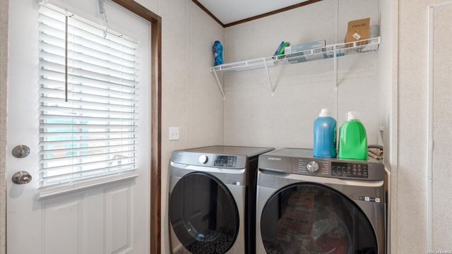 6286 Farm to Market 2146, Jourdanton, TX 78026