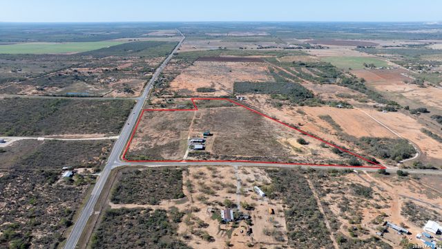 6286 Farm to Market 2146, Jourdanton, TX 78026