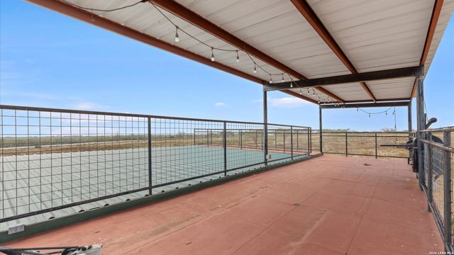 6286 Farm to Market 2146, Jourdanton, TX 78026