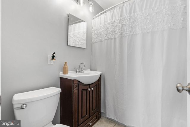 400 CLYMER AVE, Morrisville, PA 19067