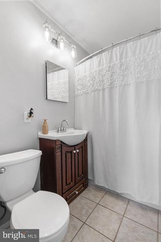 400 CLYMER AVE, Morrisville, PA 19067