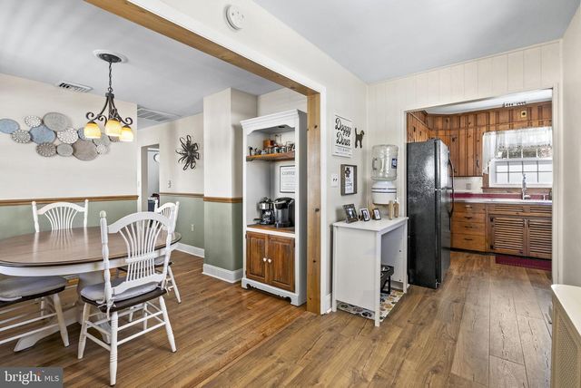 400 CLYMER AVE, Morrisville, PA 19067