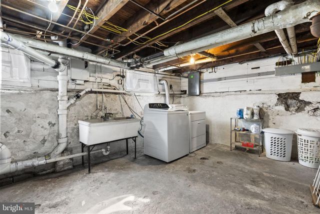 400 CLYMER AVE, Morrisville, PA 19067