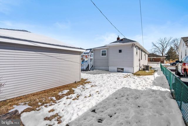 400 CLYMER AVE, Morrisville, PA 19067