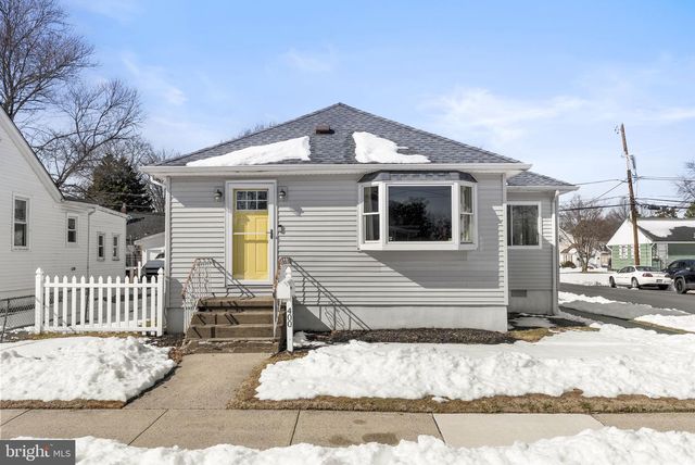 400 CLYMER AVE, Morrisville, PA 19067