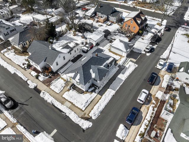 400 CLYMER AVE, Morrisville, PA 19067