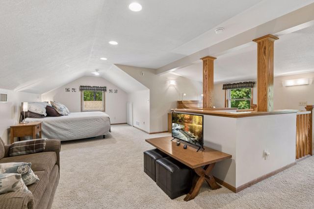 3240 Lilac Drive N, Golden Valley, MN 55422