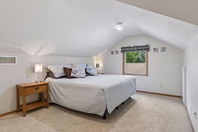 3240 Lilac Drive N, Golden Valley, MN 55422