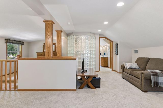 3240 Lilac Drive N, Golden Valley, MN 55422