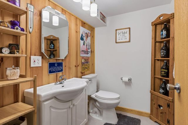 3240 Lilac Drive N, Golden Valley, MN 55422