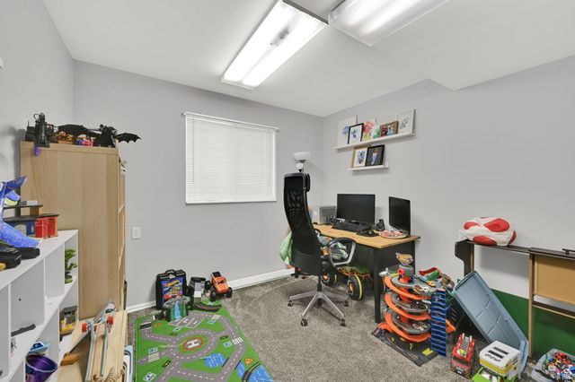 2927 W 2100 N, Clinton, UT 84015