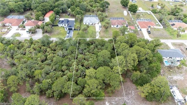 512 michael ave, Lehigh Acres, FL 33936