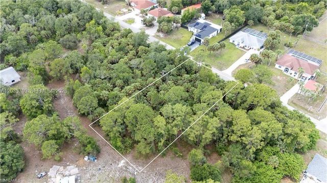 512 michael ave, Lehigh Acres, FL 33936