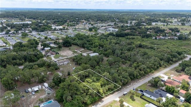512 michael ave, Lehigh Acres, FL 33936