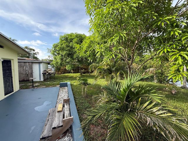 124 NW 45th Avenue, Plantation, FL 33317