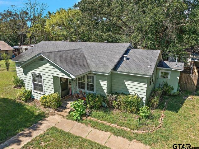 228 Fairview St, Rusk, TX 75785