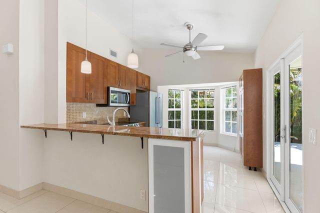 1472 Garden Road, Weston, FL 33326