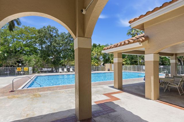 1472 Garden Road, Weston, FL 33326