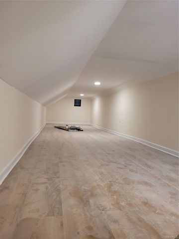 21104 Richland Avenue, Oakland Gardens, NY 11364