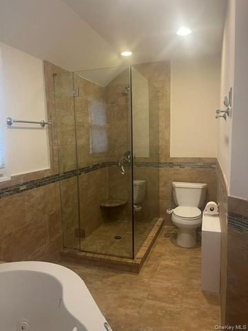 21104 Richland Avenue, Oakland Gardens, NY 11364