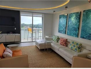 5880 Collins Ave 604, Miami Beach, FL 33140