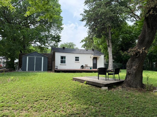 413 Sands Court, White Settlement, TX 76108