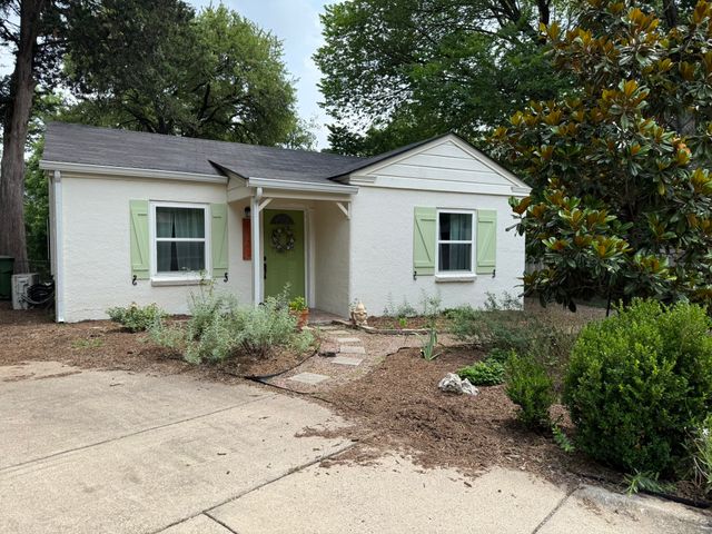 413 Sands Court, White Settlement, TX 76108