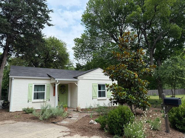 413 Sands Court, White Settlement, TX 76108