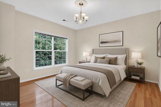 404 MISTY KNOLL DR, Rockville, MD 20850