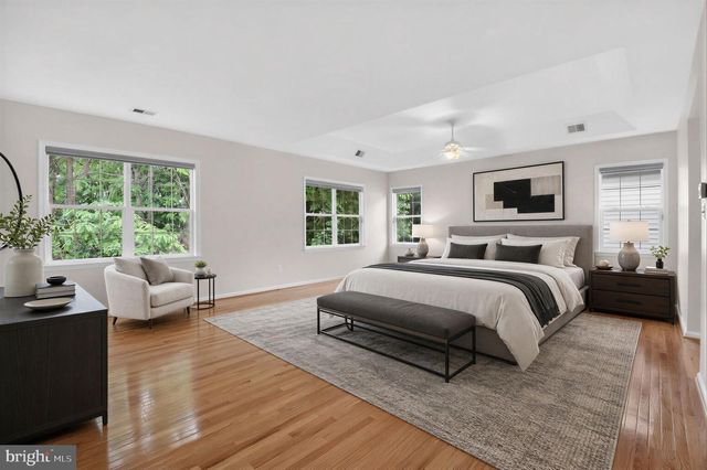 404 MISTY KNOLL DR, Rockville, MD 20850