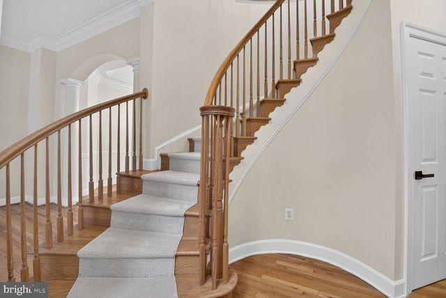 404 MISTY KNOLL DR, Rockville, MD 20850