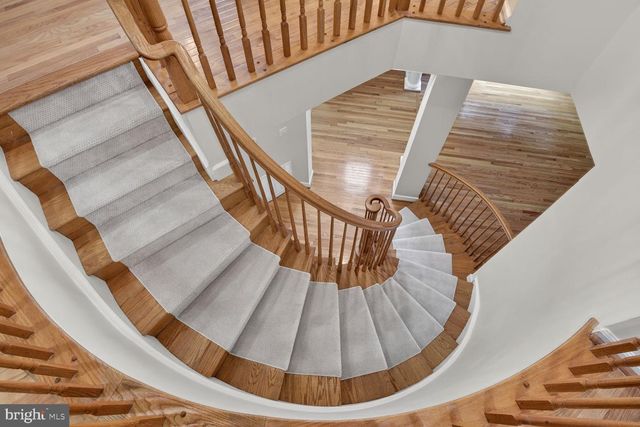 404 MISTY KNOLL DR, Rockville, MD 20850
