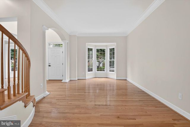 404 MISTY KNOLL DR, Rockville, MD 20850