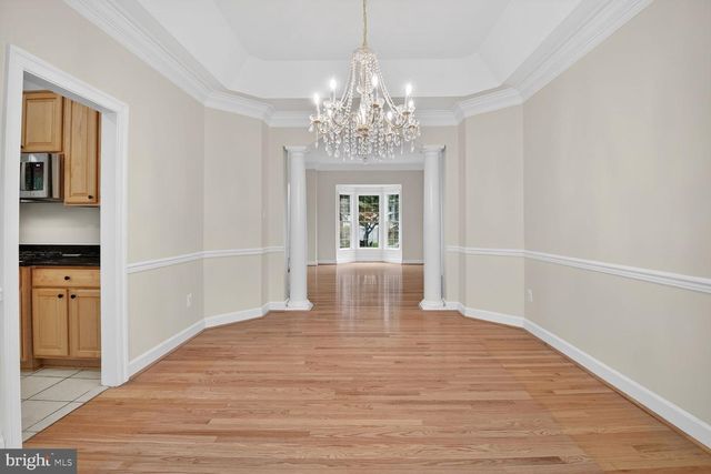 404 MISTY KNOLL DR, Rockville, MD 20850