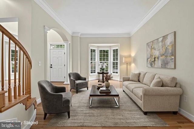 404 MISTY KNOLL DR, Rockville, MD 20850