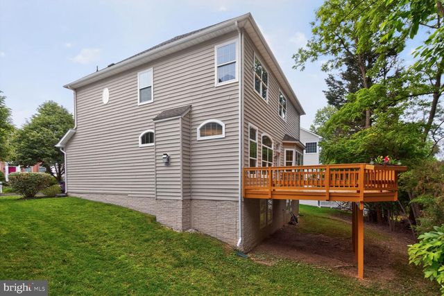 404 MISTY KNOLL DR, Rockville, MD 20850