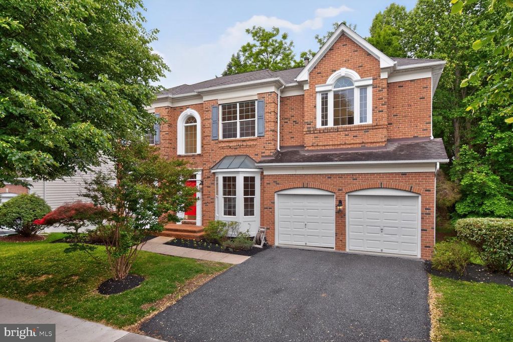 404 MISTY KNOLL DR, Rockville, MD 20850