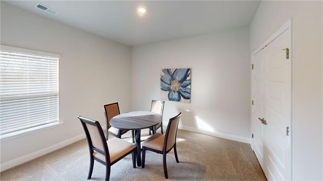 1033 Holliday Pass 20, Griffin, GA 30223