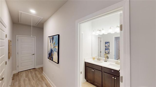 1033 Holliday Pass 20, Griffin, GA 30223