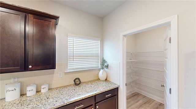 1033 Holliday Pass 20, Griffin, GA 30223