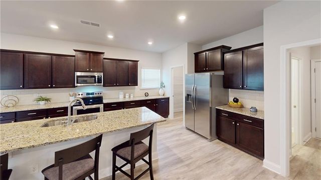 1033 Holliday Pass 20, Griffin, GA 30223
