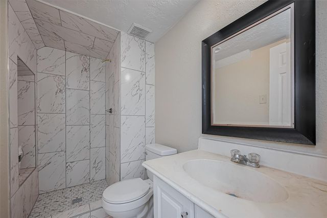 4015 Black Locust Drive, Houston, TX 77088
