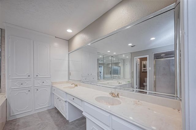 4015 Black Locust Drive, Houston, TX 77088