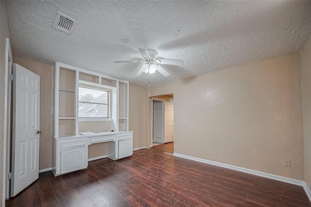 4015 Black Locust Drive, Houston, TX 77088