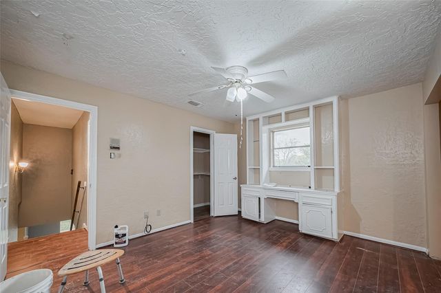4015 Black Locust Drive, Houston, TX 77088