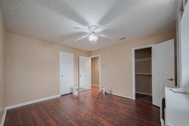 4015 Black Locust Drive, Houston, TX 77088