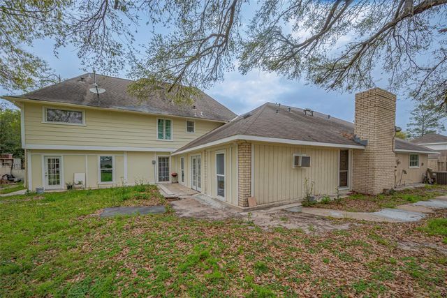 4015 Black Locust Drive, Houston, TX 77088