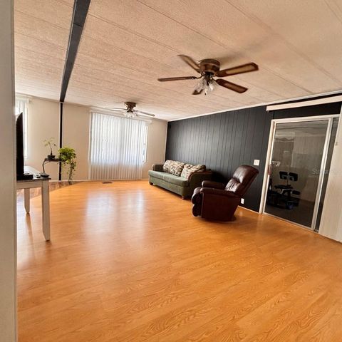 6710 36TH AVENUE E 111, Palmetto, FL 34221