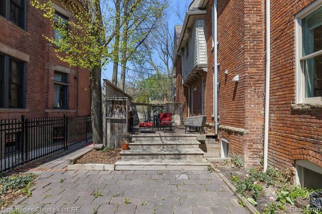 691 W Canfield Street, Detroit, MI 48201